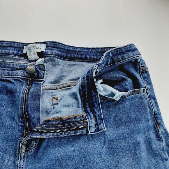 Lane Bryant Womens High Rise Straight Crop Jeans Size 26 Medium Wash Raw Hems - Picture 7 of 9